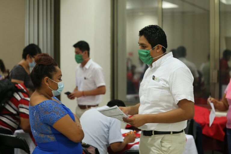 Empresas hoteleras, con el apoyo de la CROC ofrecen 2 mil 823 vacantes en la Riviera Maya