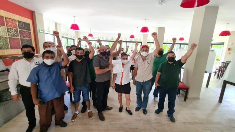 Trabajadores del hotel Riu Lupita Legitimaron su Contrato Colectivo de Trabajo