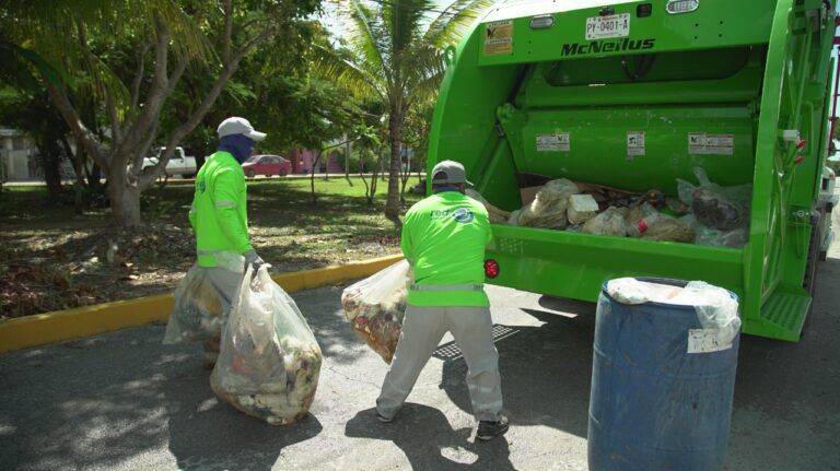 Gobierno de Blanca Merari implementa operativo emergente para solucionar el problema de la basura