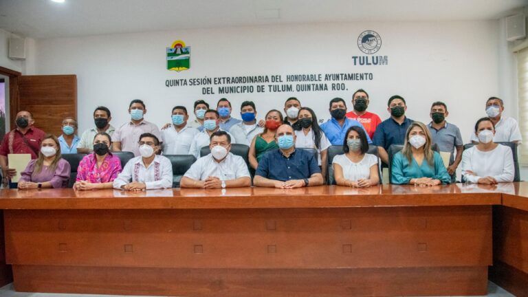 Toman protesta autoridades locales electas de Tulum
