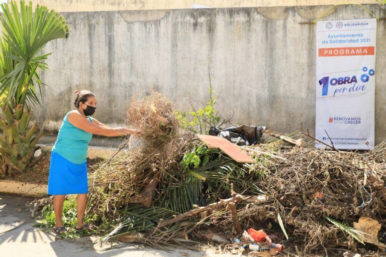 Gobierno de Solidaridad renueva calles de Villas del Sol con programa “Una obra por día”