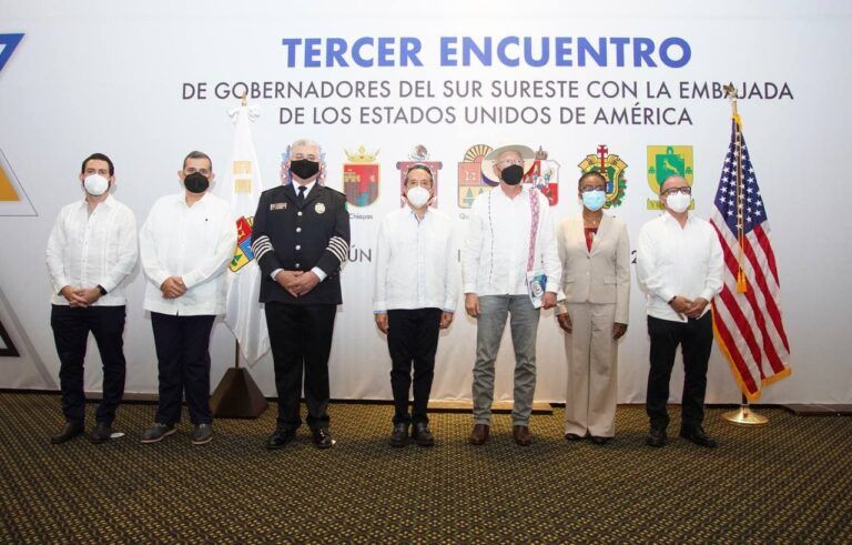 Embajador de EU destaca estrategia de seguridad en Quintana Roo; preocupa a empresarios aumento de violencia