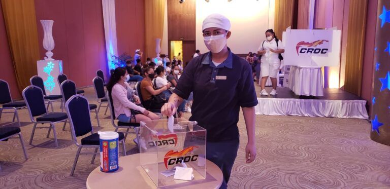 Legitiman Contrato Colectivo de Trabajo, trabajadores de la empresa Servicios Administrativos Isla Mujeres