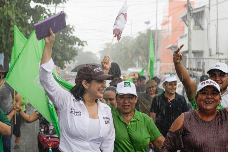 Estefanía Mercado camina imparable rumbo al Congreso