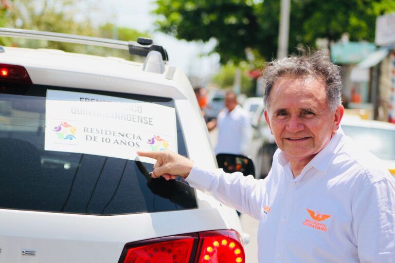 Acabar con el desorden urbano en ciudades de Quintana Roo, ofrece el Dr. Pech