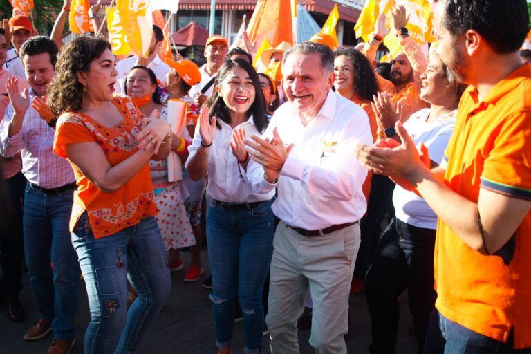 Echaremos del gobierno a los corruptos que destrozaron Quintana Roo, asegura José Luis Pech