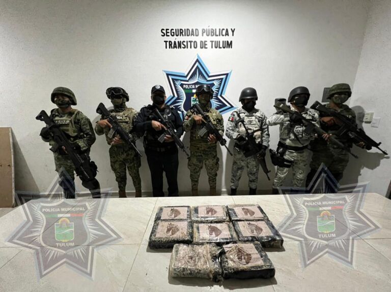 Autoridades aseguran presunto cargamento de cocaína en la zona costera de Tulum