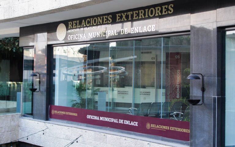 Abren en Playa del Carmen oficinas para tramitar pasaportes