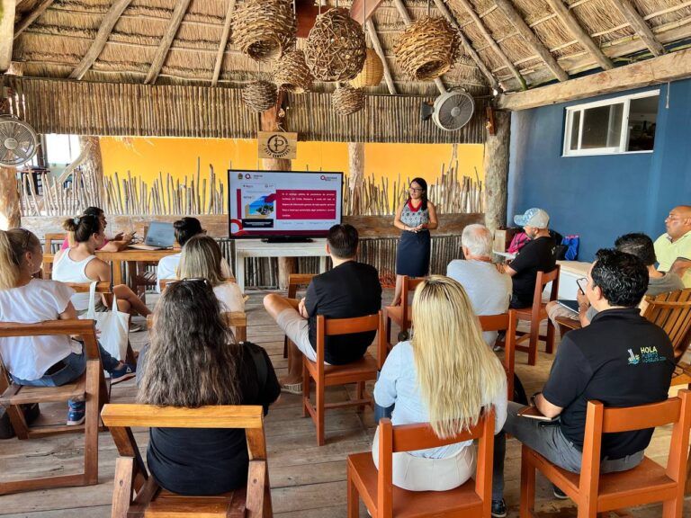 Restauranteros de Puerto Morelos se suman al RETUR-Q