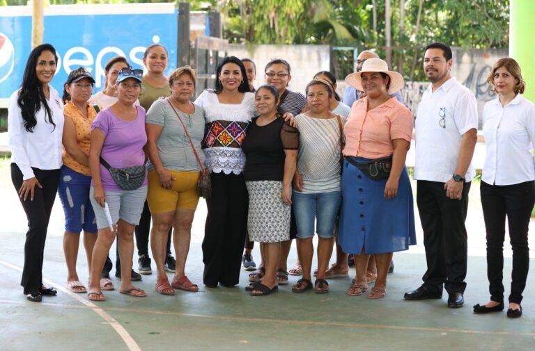 Veinte mujeres de Leona Vicario recibirán capacitación en actividades que les permitan autoemplearse
