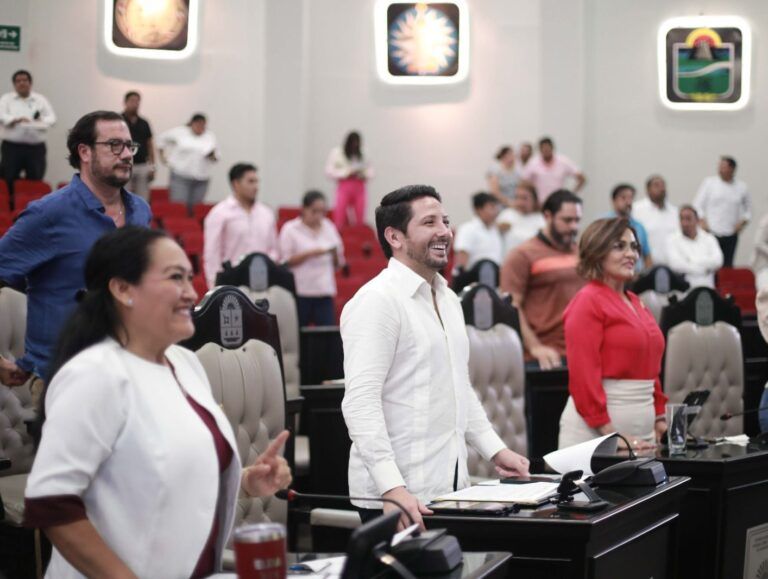 Opacidad prevalece en la XVII Legislatura, dice Cimtra