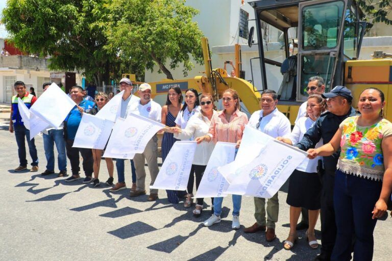 Lili Campos lleva obras a Puerto Aventuras