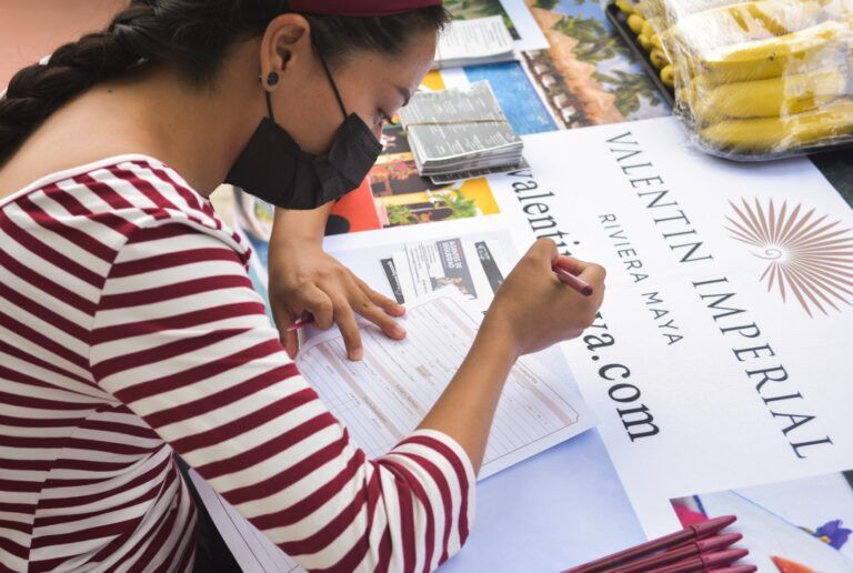 Llevan a Leona Vicario la feria “Empléate en Quintana Roo”