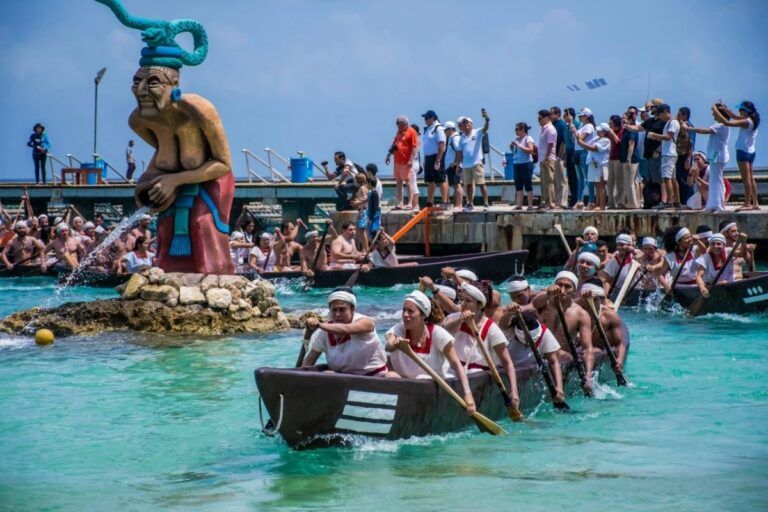 Prohíben al grupo Xcaret lucrar con elementos de la cultura maya