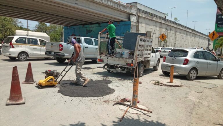 Gobierno de Puerto Morelos avanza en rehabilitación de vialidades