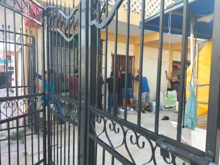 Rescatan a 20 menores, víctimas de trata de personas, en Playa del Carmen