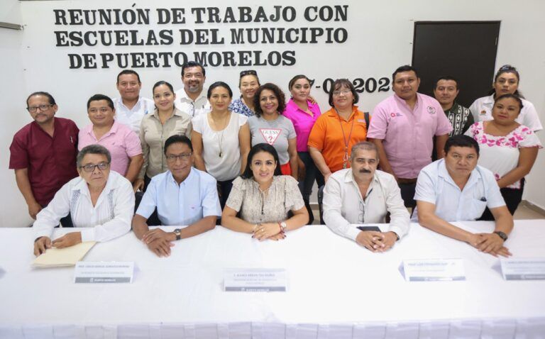 Reafirma Blanca Merari su compromiso con el sector educativo de Puerto Morelos