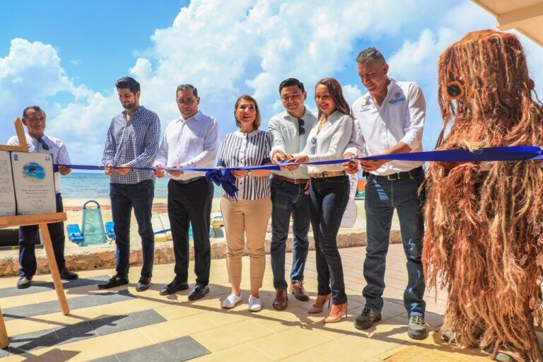 Gobierno de Solidaridad inaugura playa inclusiva “Pelícanos”