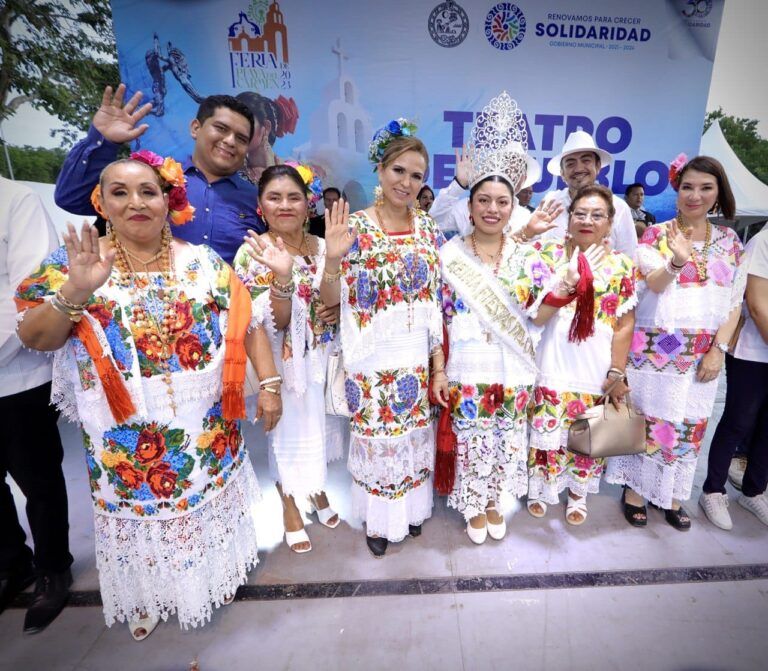 Lili Campos inaugura la Feria del Carmen 2023