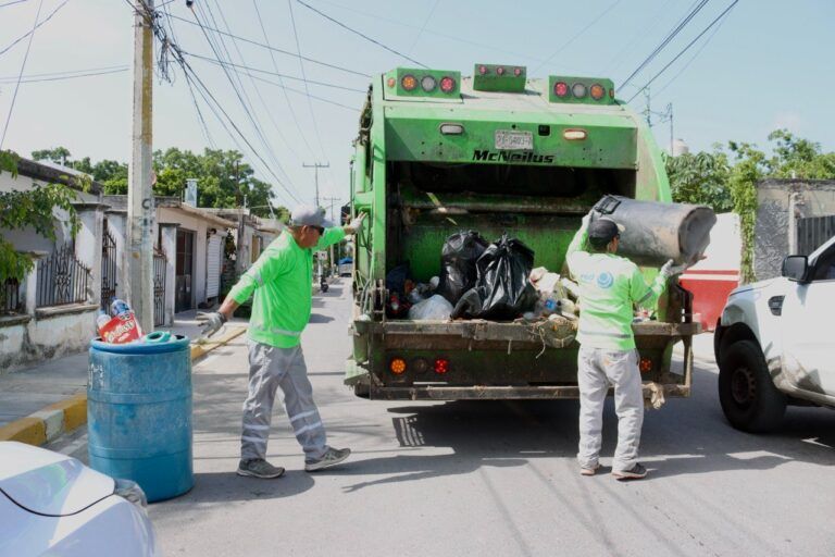 El servicio de recolección de basura en Puerto Morelos se presta normalmente