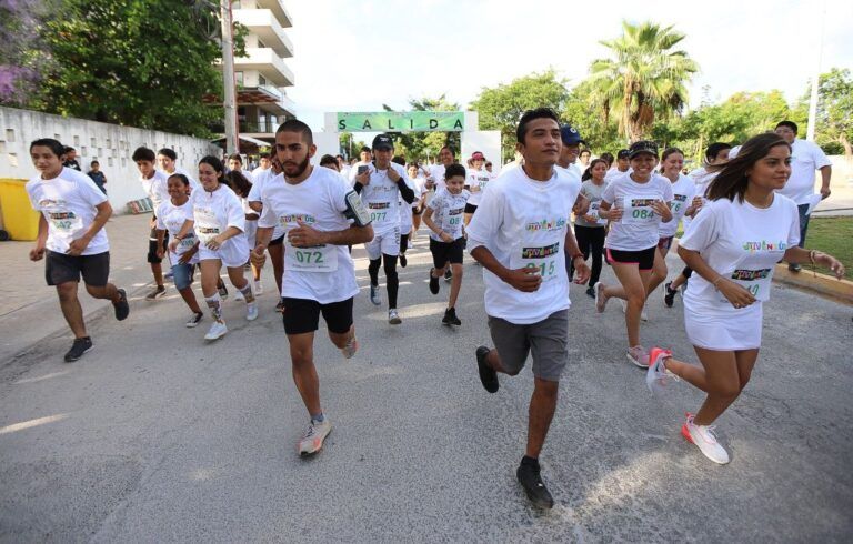 Invitan a concursar por la medalla al mérito juvenil 2023 en Puerto Morelos