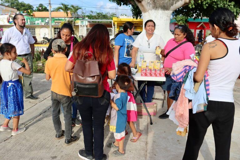 Gobierno de Puerto Morelos atiende directamente a la población con el programa “Acercamiento Ciudadano”