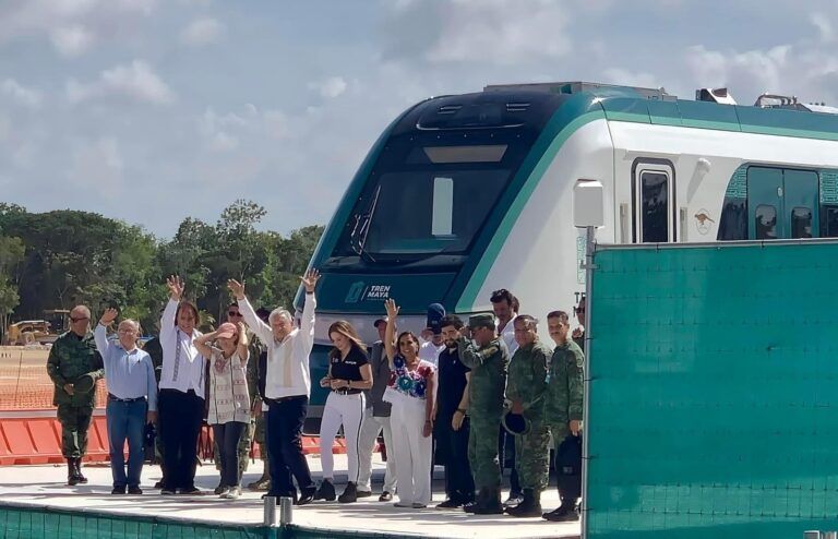 Llegó el primer vagón del Tren Maya a Cancún
