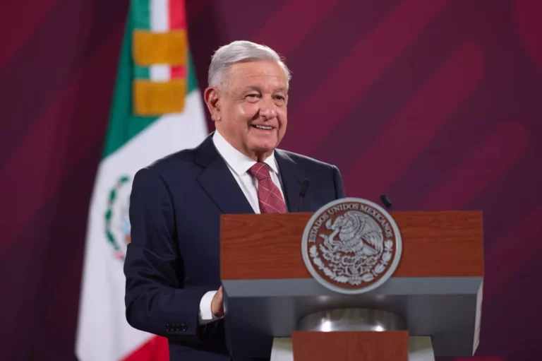 Controlan invasiones en Tulum, dice presidente López Obrador