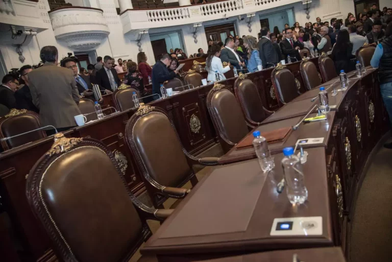 Diputados en México cuestan 13.4 millones de pesos al año, revela el IMCO