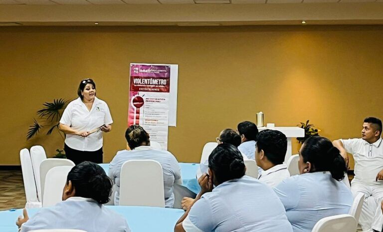 Instituto de la Mujer de Puerto Morelos prepara pláticas sobre señales de violencia de género