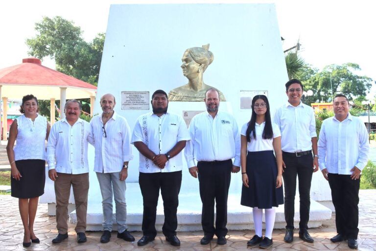 Puerto Morelos rinde homenaje a Leona Vicario en su 181º aniversario luctuoso
