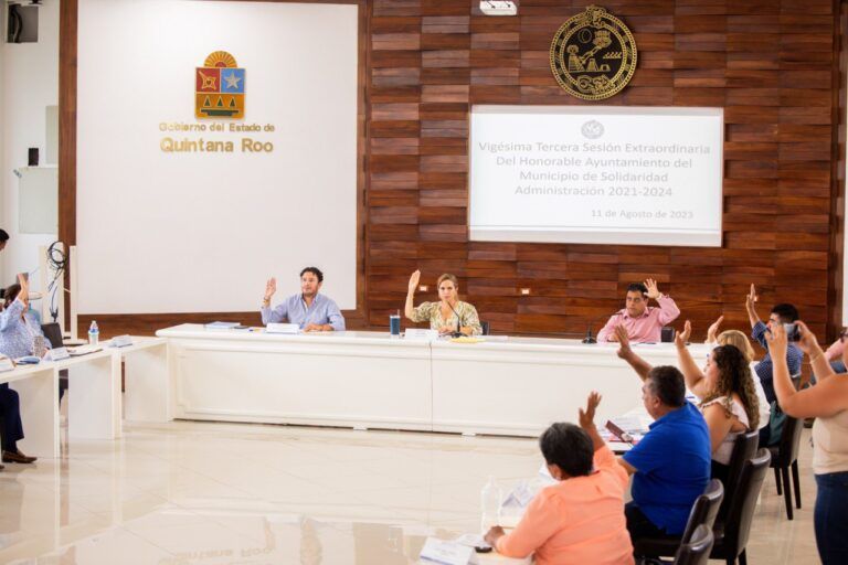 Ayuntamiento de Solidaridad formaliza cambios