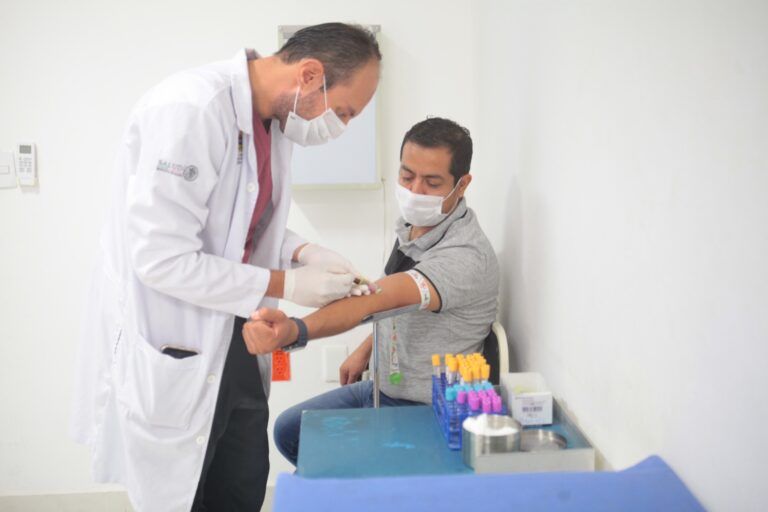 Convoca Solidaridad a concurso “Mérito al Médico 2023”