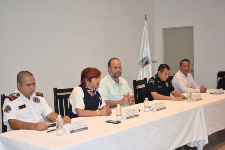 El Ayuntamiento de Puerto Morelos garantiza la seguridad y libertades de las personas: Espinosa Payán