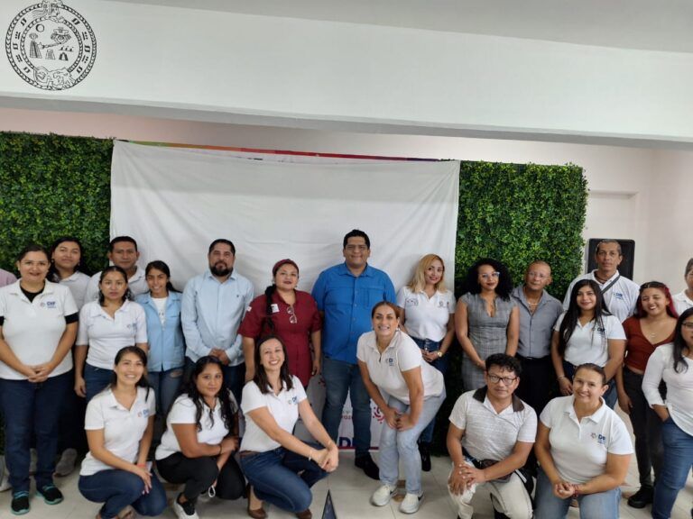 Capacitan a psicólogas y psicólogos solidarenses en prevención del suicidio