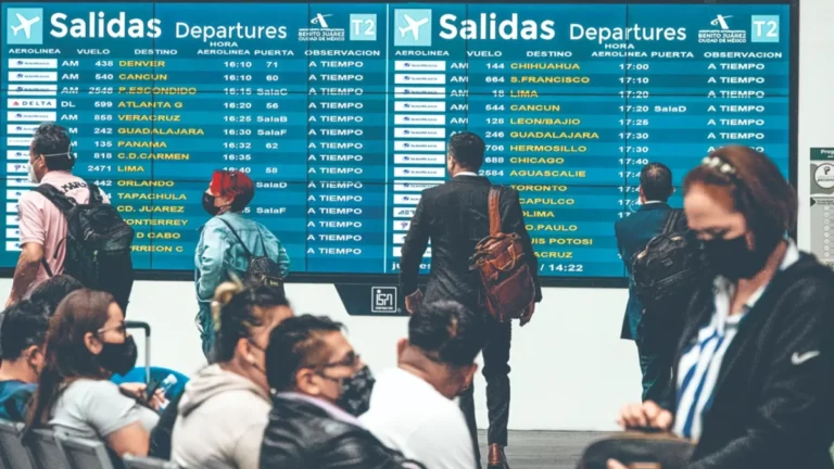 “Decreto encarecerá vuelos en el AICM; será terminal de élite”