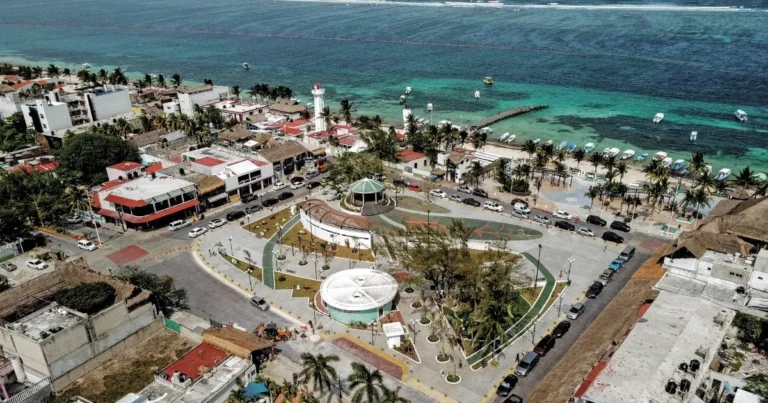 Playa del Carmen coloca alumbrado inteligente para ahorrar 26% en consumo eléctrico