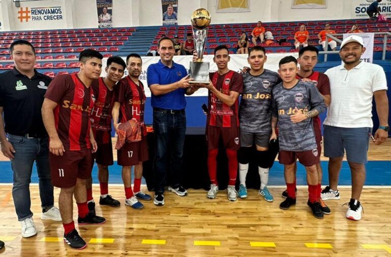 Guatemala triunfa en la 5ta. Copa Internacional de Futsal