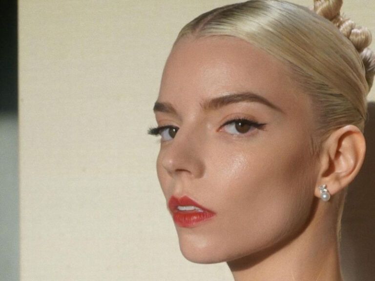 Anya Taylor-Joy se casa con su novio Malcolm McRae en Venecia