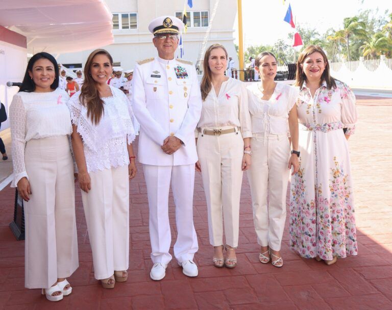 Asiste Blanca Merari a la ceremonia cívica por el 202 Aniversario de la Creación de la Armada de México
