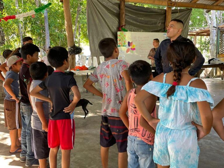 Policías de Solidaridad llevan talleres de defensa personal y primeros auxilios a colonias y localidades