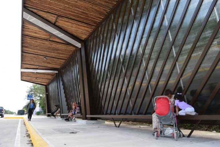 Dos paraderos nuevos, más cuatro rehabilitados por el gobierno de Solidaridad