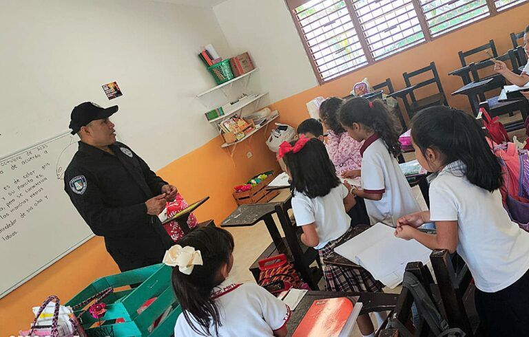 Puerto Morelos se une a la campaña “911 no es una broma, es tu vida”