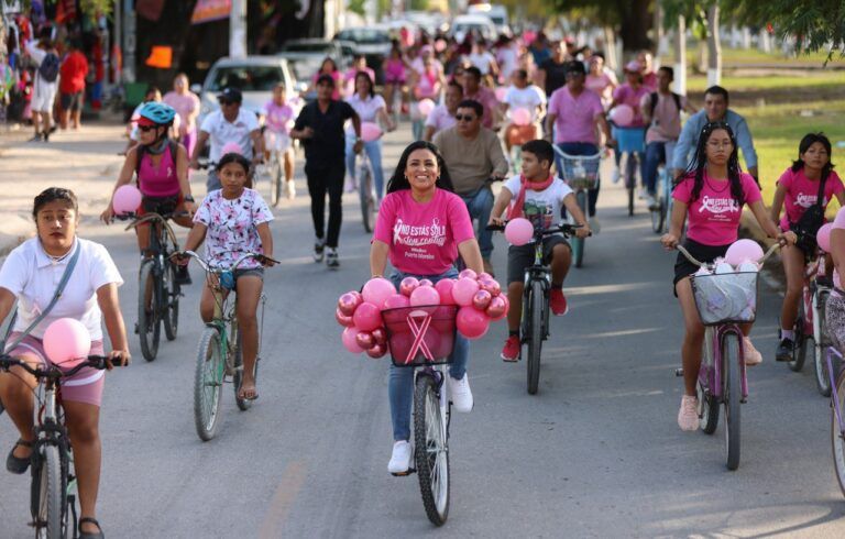 Encabeza Blanca Merari la Tercera Edición de la Rodada Rosa