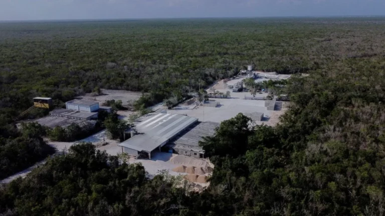 Vulcan Materials pide a Estados Unidos que proteja sus intereses ante amago de AMLO