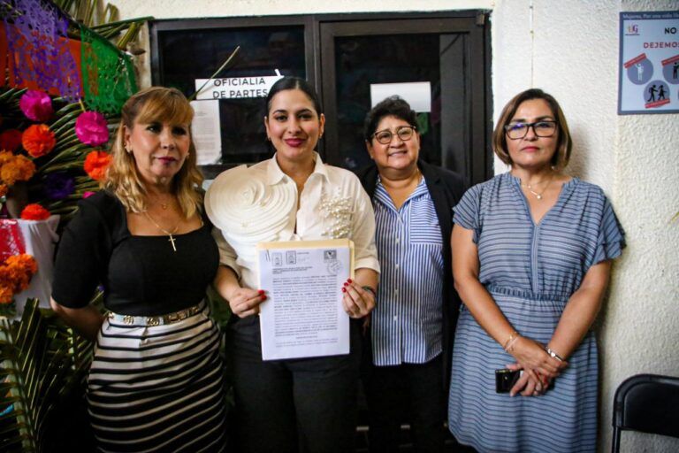 Estefanía Mercado presenta iniciativa para transparentar concesiones municipales y proteger el patrimonio del pueblo