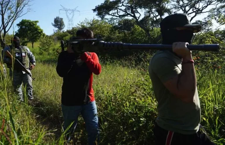 Ioan Grillo documenta las peores masacres narco en México