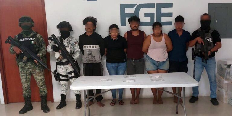 Detienen Fiscalía, Guardia Nacional y Sedena a 12 personas en ocho cateos cumplimentados en Solidaridad