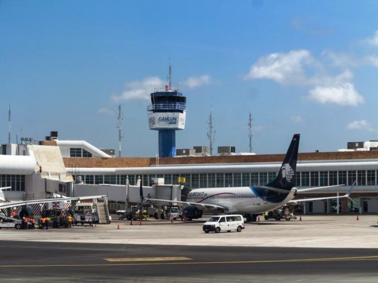 Aeropuerto de Cancún prevé superar los 30 millones de pasajeros