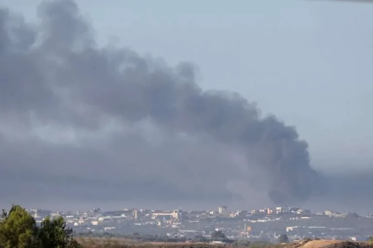 Israel sigue con su ofensiva y ataca más de 250 objetivos en Gaza